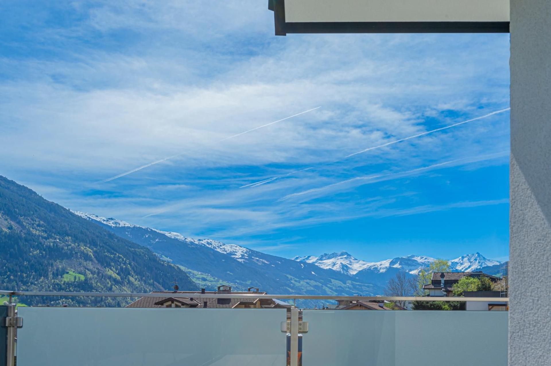 H21: Modern Holiday Home with Wellness Area and Panoramic Rooftop Terrace Fuegen Exterior photo